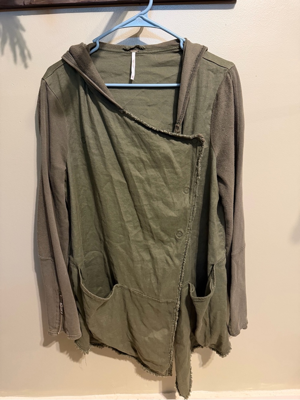 Free People Olive Green Hooded Women's Button Up - xs but would fit up to a L